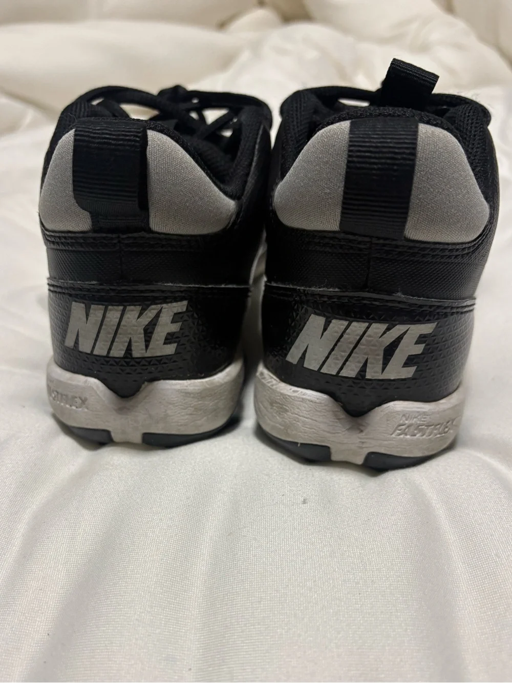 Nike Kids Black and White Baseball cleats